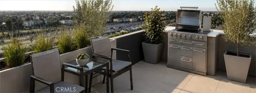 2418 10th, Los Angeles, CA 90018 - #3