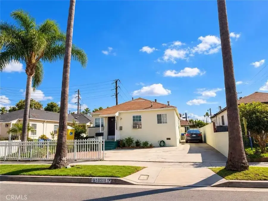 10318 S Freeman Ave, Inglewood, CA 90304 - #2