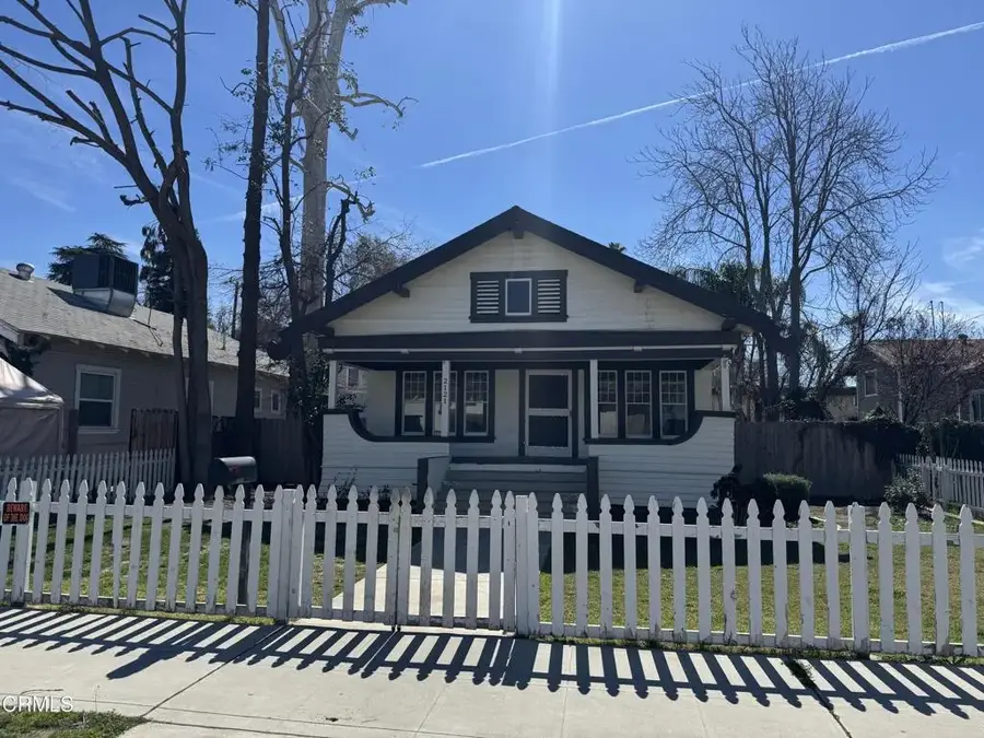 2121 Park Way, Bakersfield, CA 93304 - Image #2