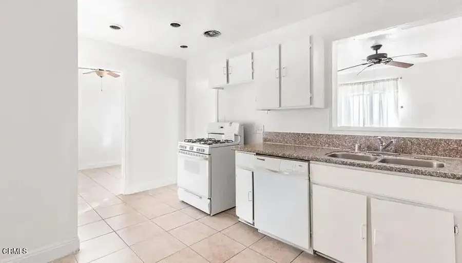 356 E Kettering Street, Lancaster, CA 93535 - Image #3