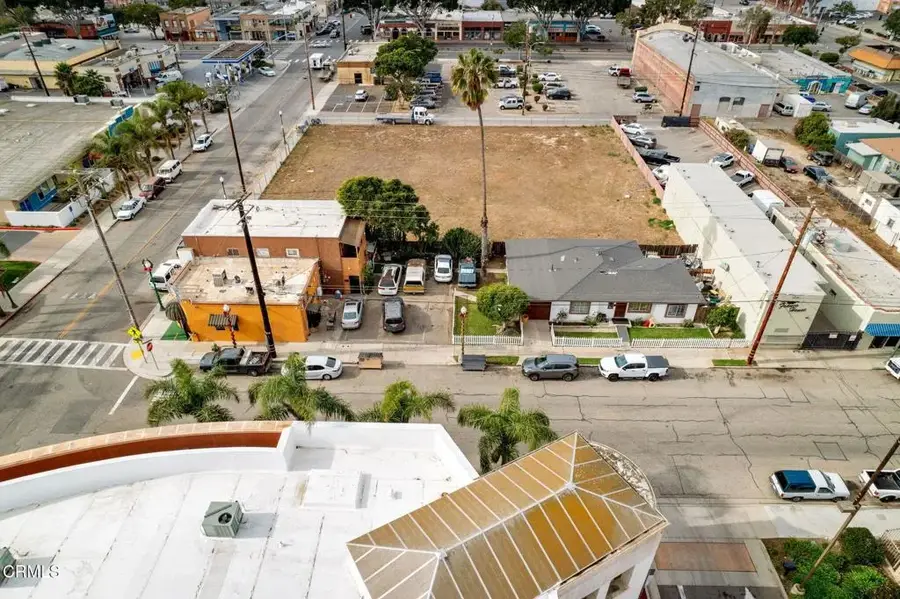 155 E 7th Street, Oxnard, CA 93030 - Image #2