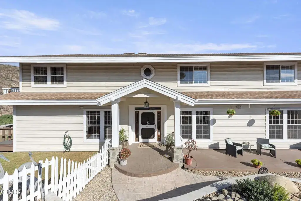 390 E Highland Hills Drive, Camarillo, CA 93010 - Image #1