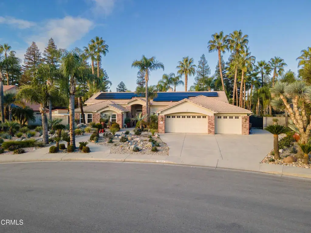 12204 Connery Way, Bakersfield, CA 93312 - Image #1