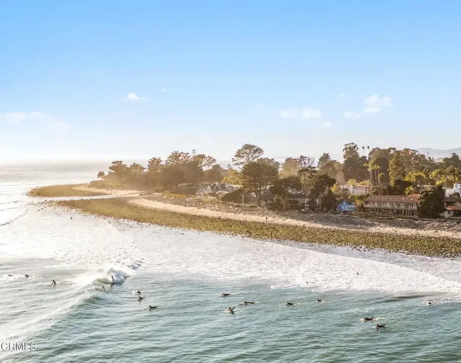 8105 Buena Fortuna Street, Carpinteria, CA 93013 - Image #2