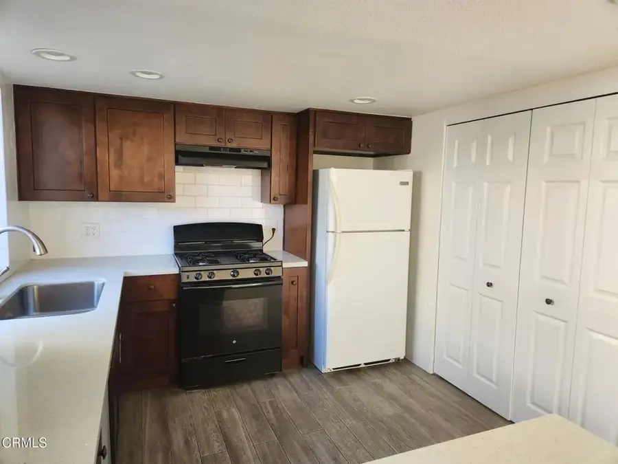 102 E Ventura Street #A, Santa Paula, CA 93060 - Image #2