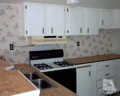 2178 Thrush #J, Oxnard, CA 93033 - Image #3