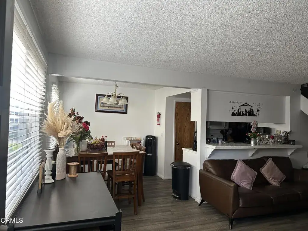 732 W Hemlock Street, Port Hueneme, CA 93041 - #1