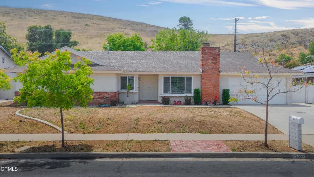 252 W Columbia Road, Thousand Oaks, CA 91360 - #1
