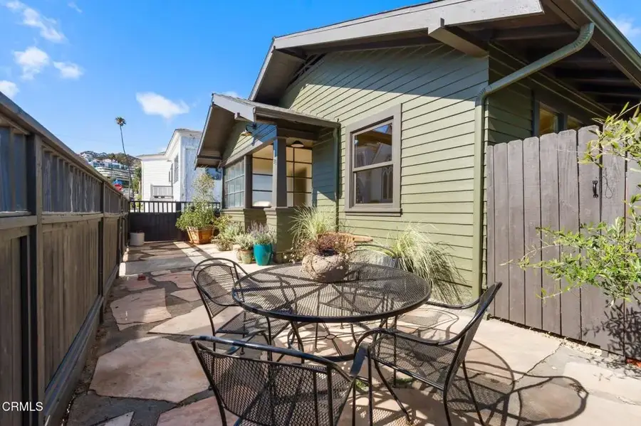 24 S Kalorama Street, San Buenaventura Ventura, CA 93001 - #3