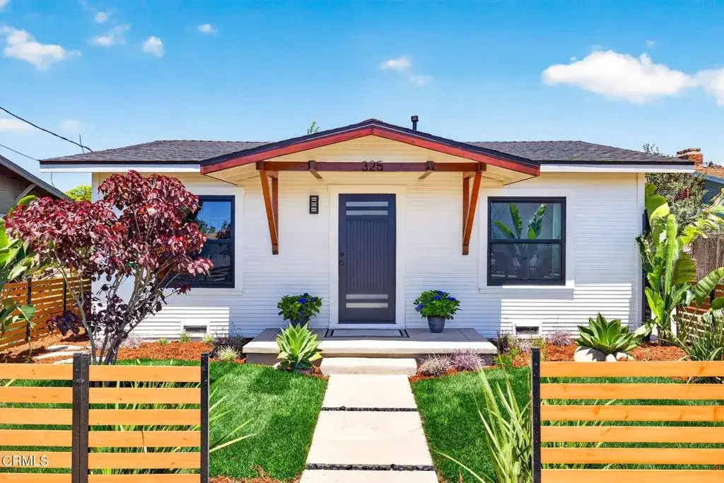 325 W Mission Avenue, San Buenaventura Ventura, CA 93001 - #1