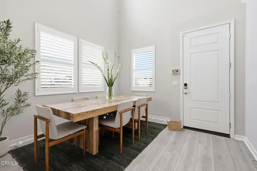 1582 E Thompson Boulevard, San Buenaventura Ventura, CA 93001 - #2