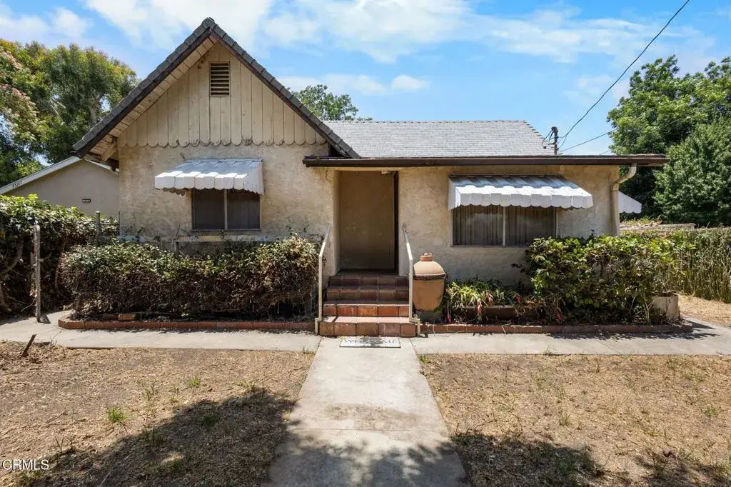 25173 Atwood Boulevard, Newhall, CA 91321 - #1