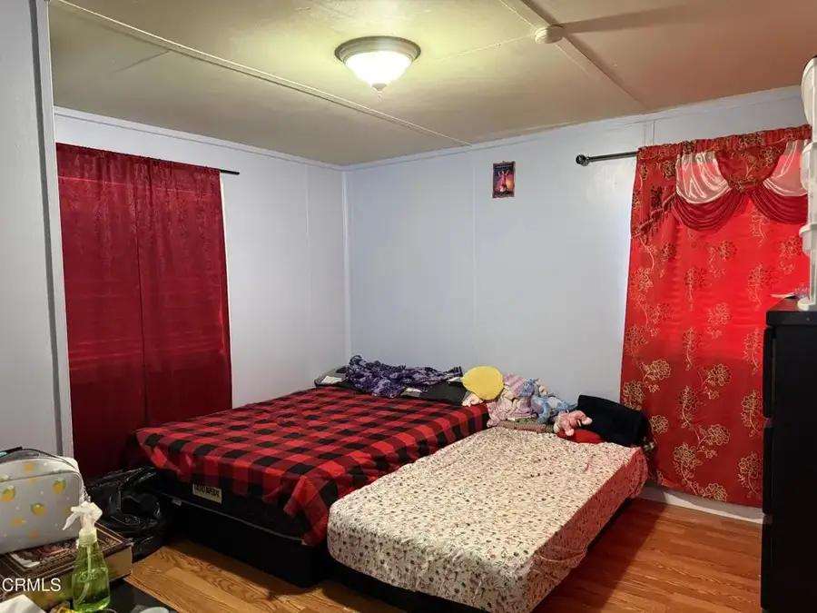 1174 S I Street, Oxnard, CA 93033 - #2