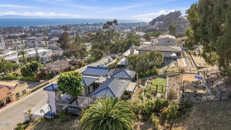 681 Buena Vista Street, San Buenaventura Ventura, CA 93001 - #2