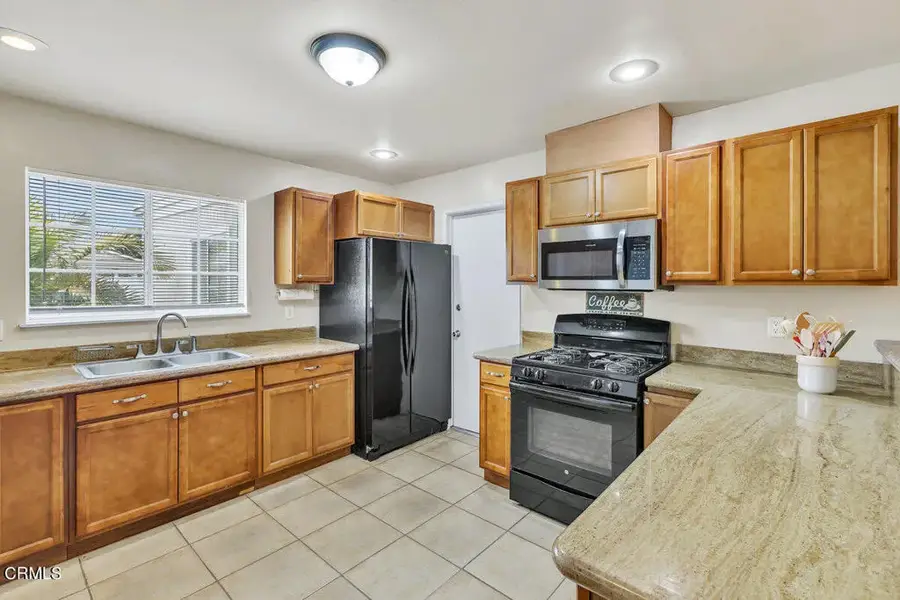 1410 Huntswood Way, Oxnard, CA 93030 - #3