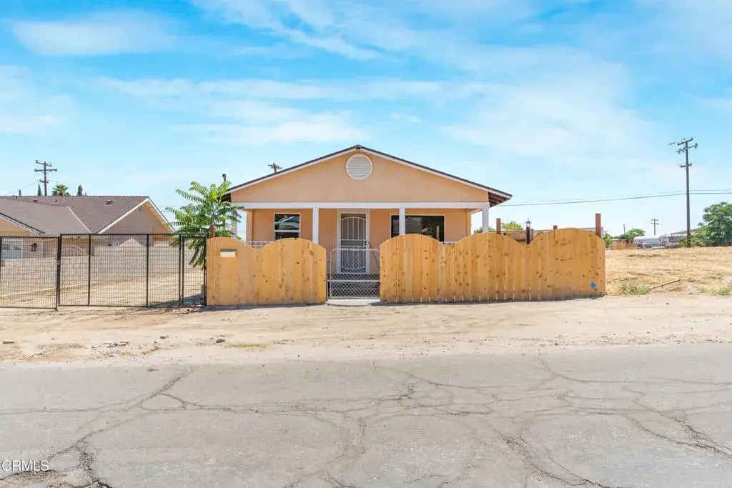 304 General Petroleum Avenue, Taft, CA 93268 - #1