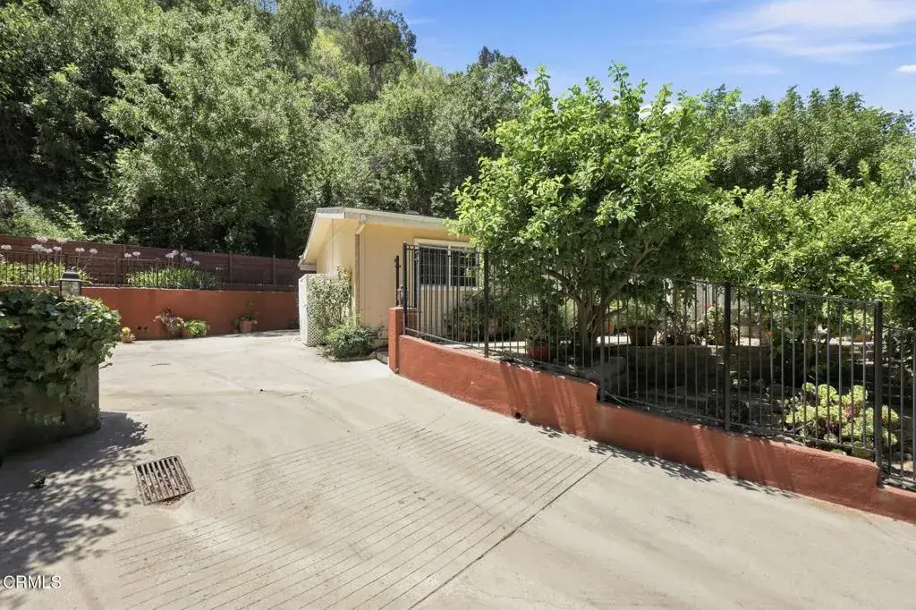 10475 Sulphur Cascade, Santa Paula, CA 93060 - #1