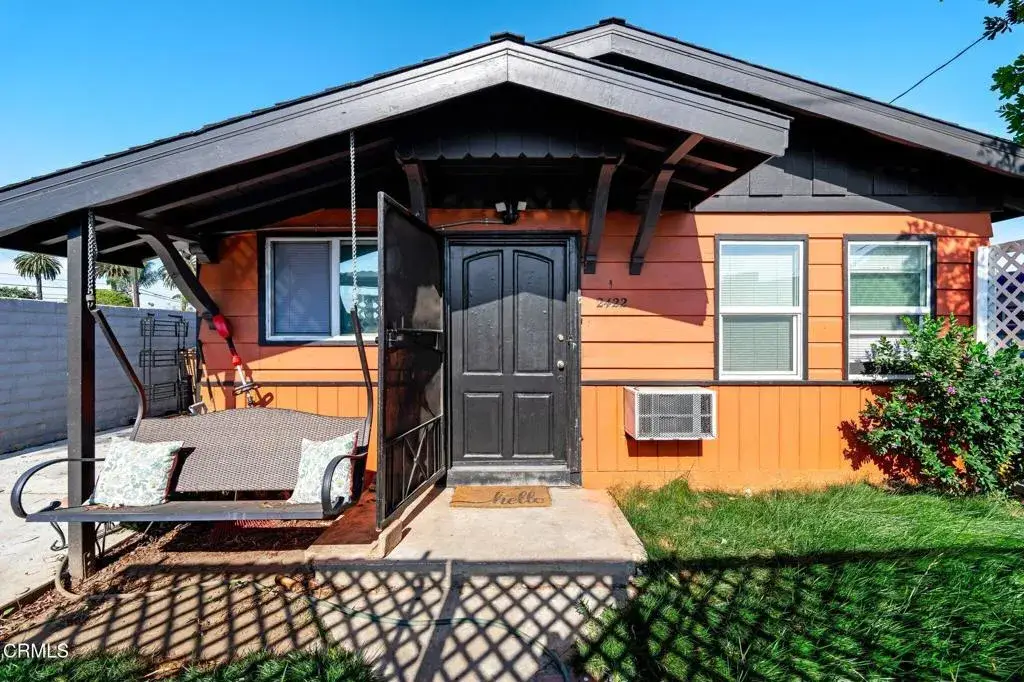 2422 Alameda Avenue, San Buenaventura Ventura, CA 93003 - #1
