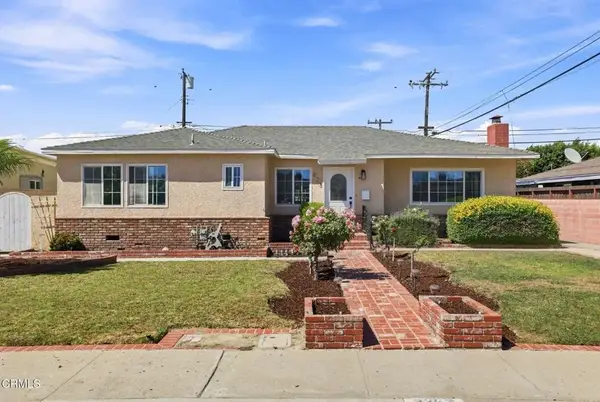 823 W Roderick Avenue, Oxnard, CA 93030