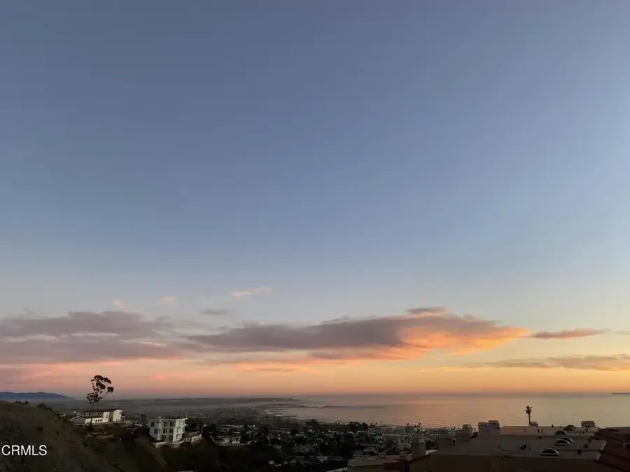929 Vallecito Drive, San Buenaventura Ventura, CA 93001 - #2