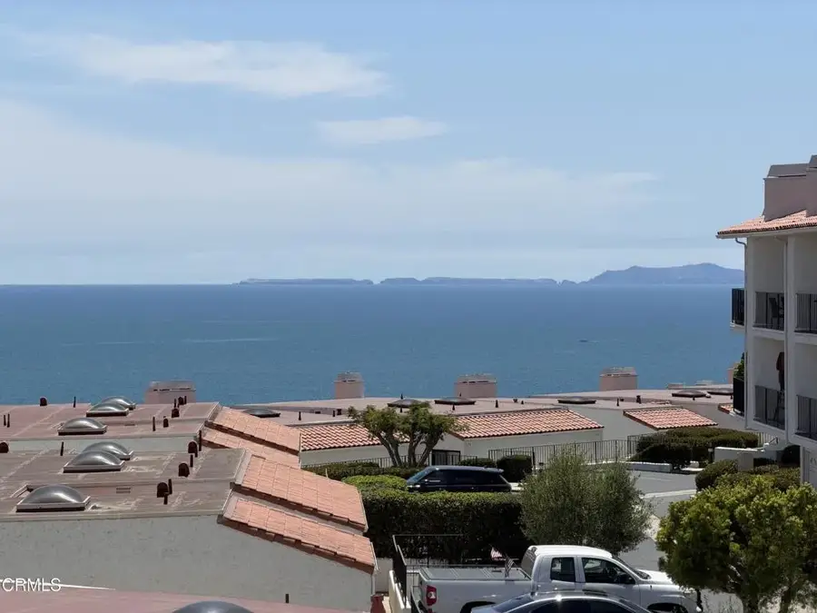 929 Vallecito Drive, San Buenaventura Ventura, CA 93001 - #3