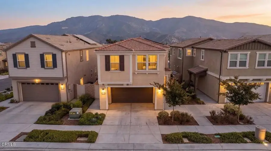 1994 Pomegranate Street, Santa Paula, CA 93060 - #2