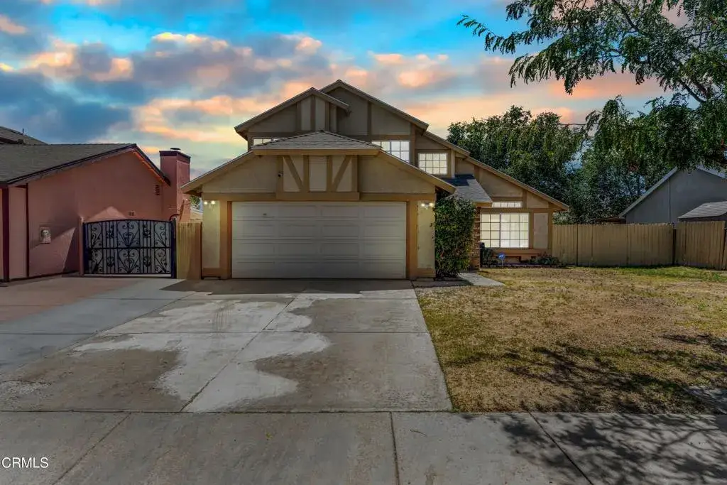 812 W Ave H-5, Lancaster, CA 93534 - #1