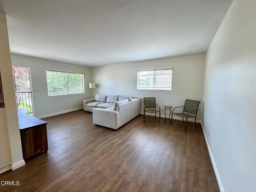 1136 Acadia Place #4, San Buenaventura Ventura, CA 93003 - #3