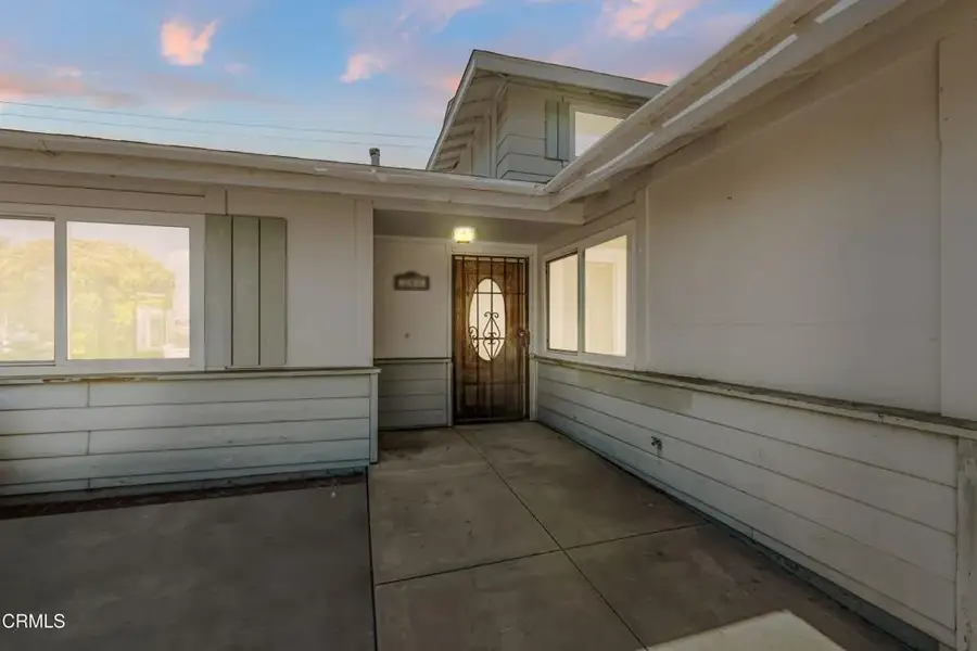 243 Pajaro, San Buenaventura Ventura, CA 93004 - #2
