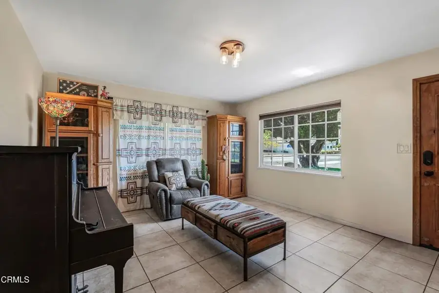 405 W Beverly Drive, Oxnard, CA 93030 - #3