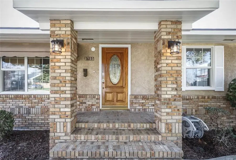 2725 Leaf Street, Bakersfield, CA 93301 - Image #3