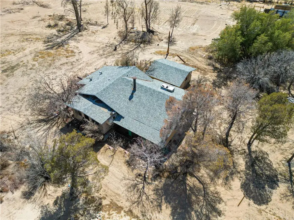 45200 Camelot Drive, Yermo, CA 92398 - Image #1