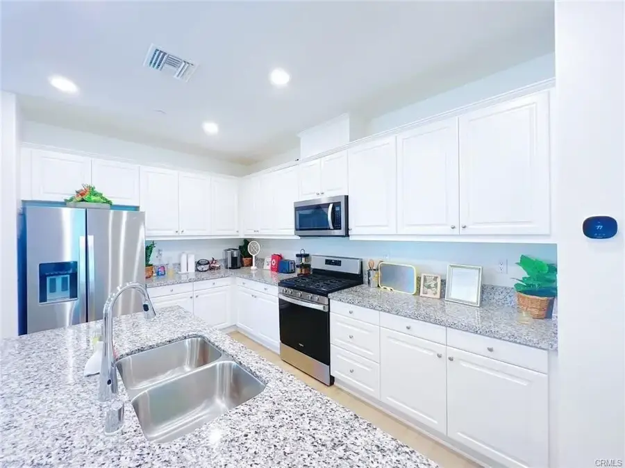 3410 E Foxglove Way, Ontario, CA 91761 - #2