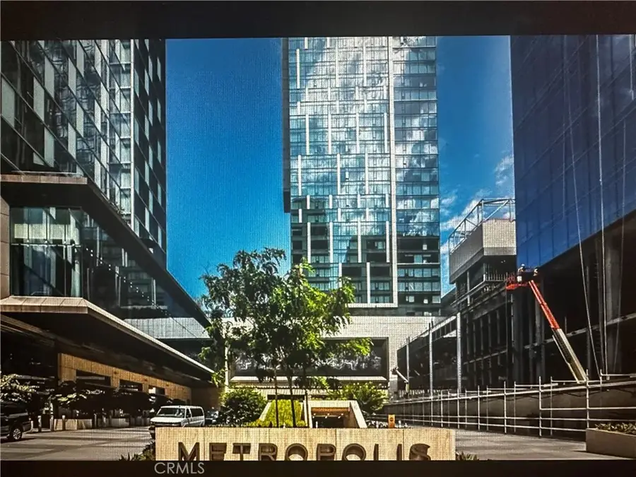 889 Francisco Street #2601, Los Angeles, CA 90017 - Image #3