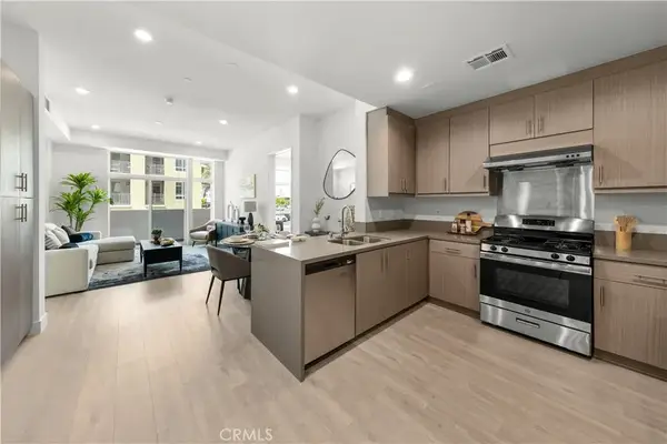 168 S Monterey Street #502, Alhambra, CA 91801