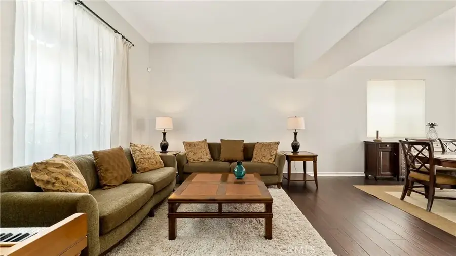 637 Chaparral Court, Altadena, CA 91001 - Image #3