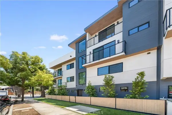 6050 E Burwood Avenue, Los Angeles, CA 90042