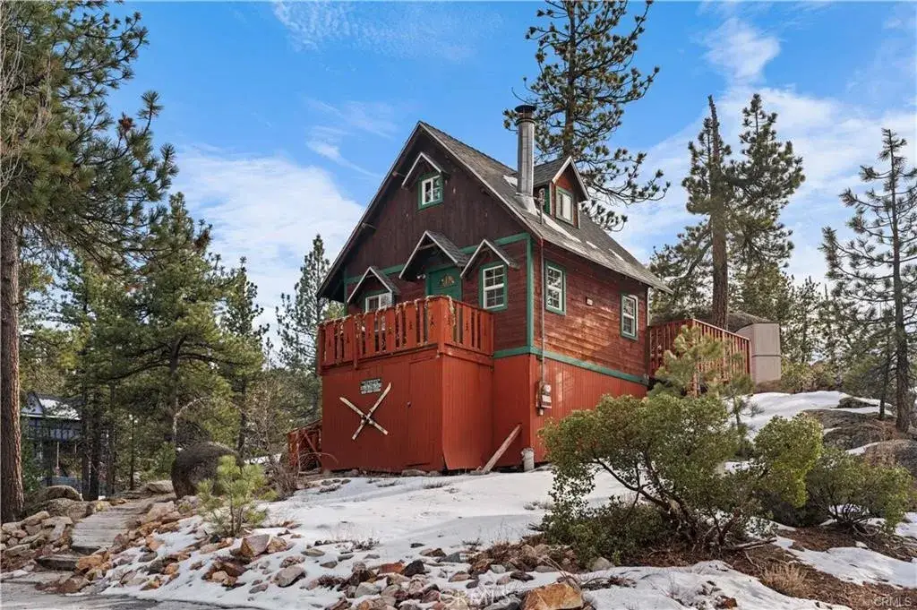 831 Crescent Lane, Big Bear Lake, CA 92315 - Image #1