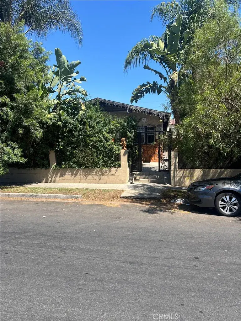 2928 Budlong Avenue, Los Angeles, CA 90007 - Image #1