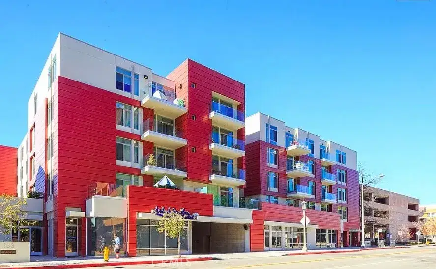 133 S Los Robles Ave Avenue #504, Pasadena, CA 91101 - Image #1