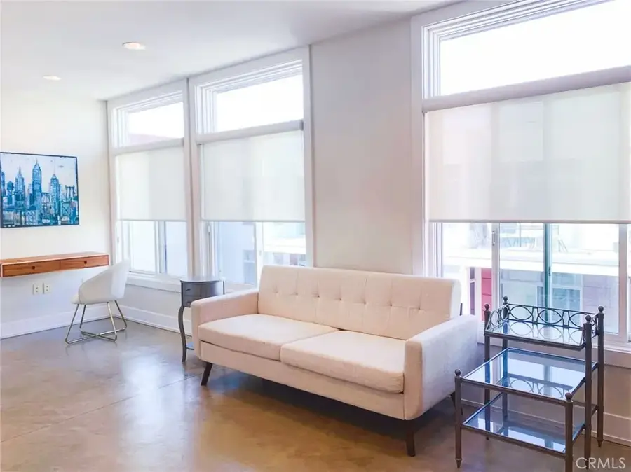 133 S Los Robles Ave Avenue #504, Pasadena, CA 91101 - Image #3