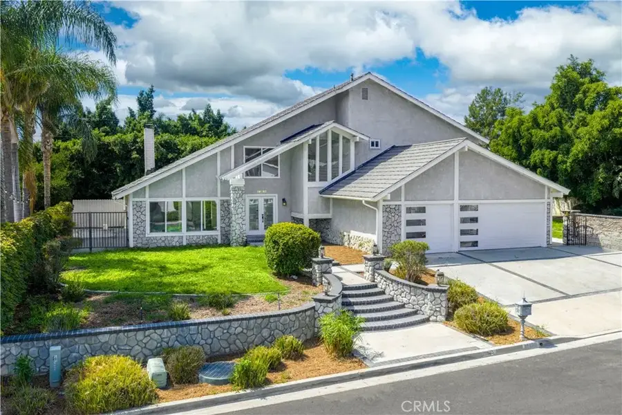 19402 Lemon Hill Drive, North Tustin, CA 92705 - Image #2