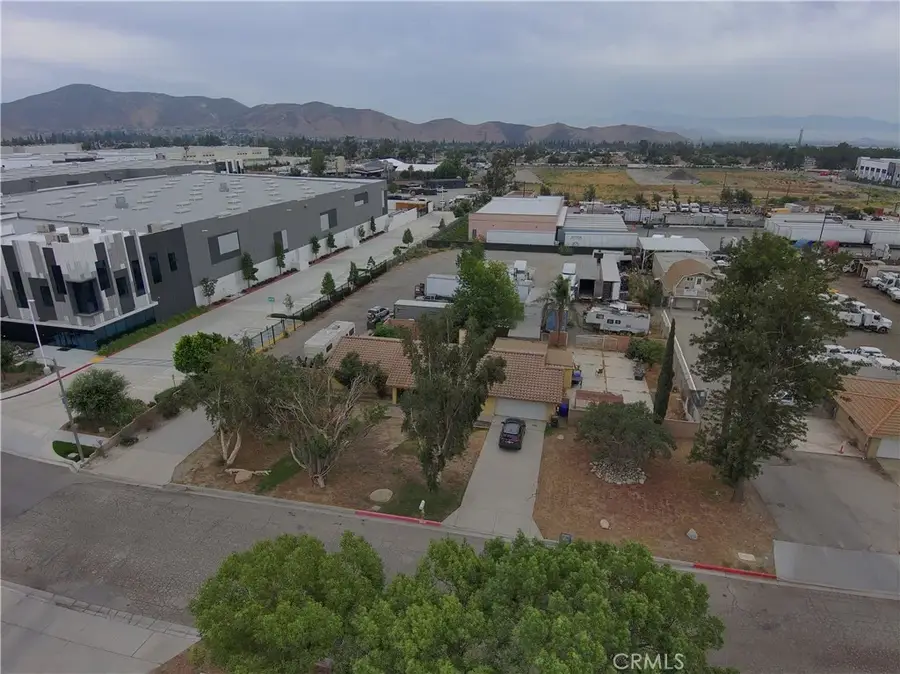 13981 Rose, Fontana, CA 92337 - Image #2