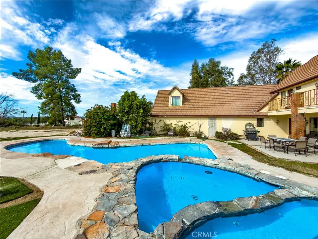 42200 Calle Barbona, Temecula, CA 92592 - #1