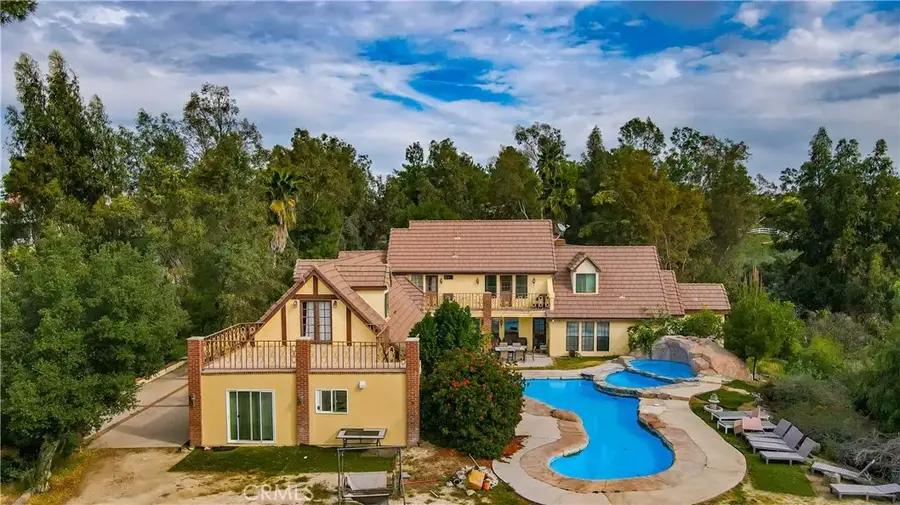 42200 Calle Barbona, Temecula, CA 92592 - #2