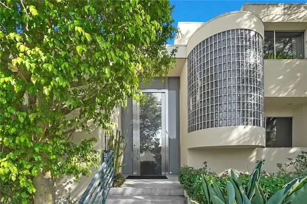 3016 Dona Susana Drive, Studio City, CA 91604