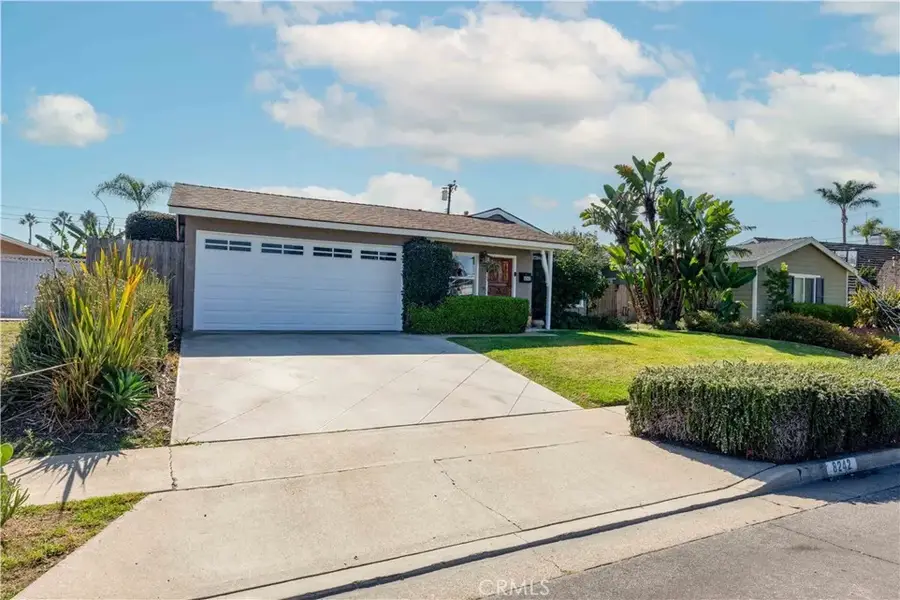 8242 Grant Drive, Huntington Beach, CA 92646 - Image #3
