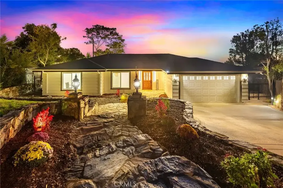 326 E Sierra Madre Avenue, Glendora, CA 91741 - Image #2