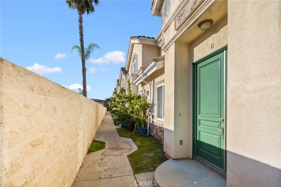 841 S Greenwood #D, Montebello, CA 90640 - Image #2