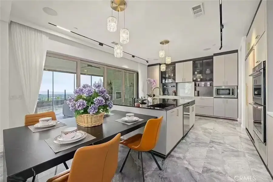 5502 Heritage Oak, Trabuco Canyon, CA 92679 - Image #3